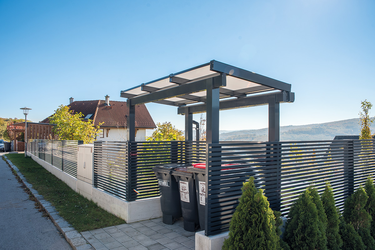 guardi carport aus aluminium als unterdachung fuer muelltonnen